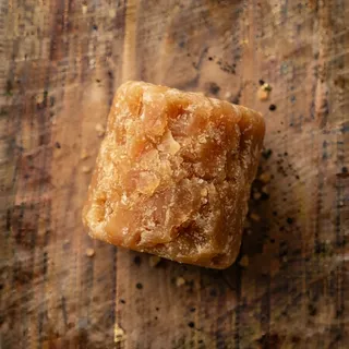 Jaggery (gur)